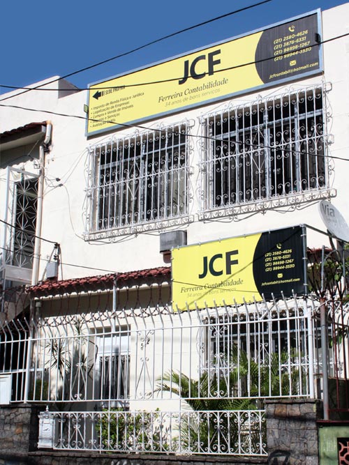 Entrada do Escritório de Contabilidade JCF Contábil em Benfica Rio de Janeiro